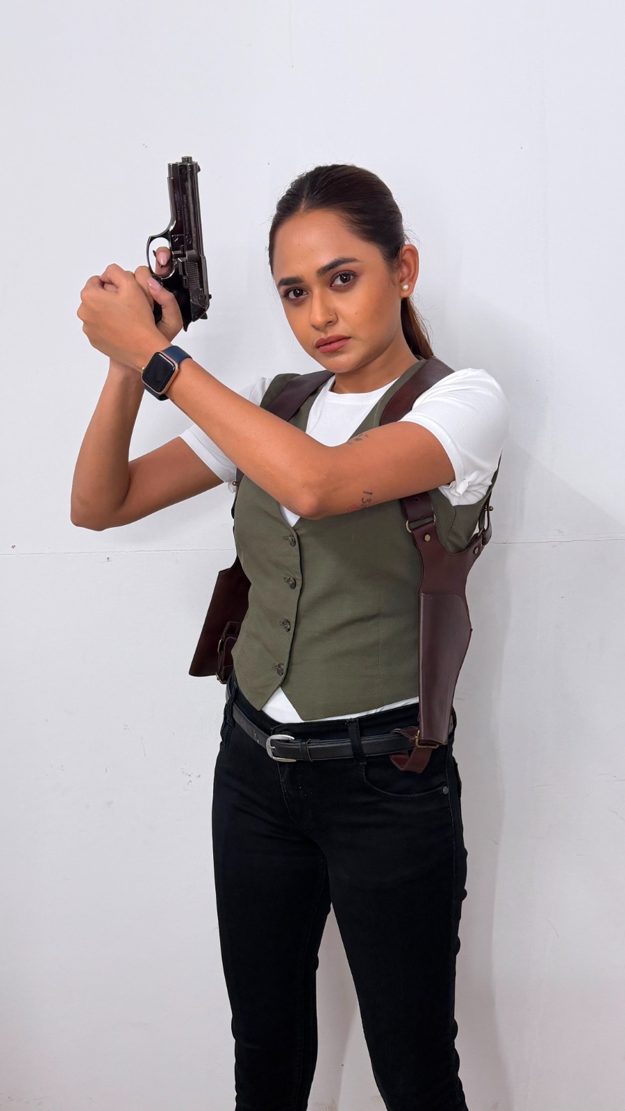 Mishmee Das joins Sonakshi Batra and Farman Haider starrer Jagadhatri as SSP Jahnvee Ganguly, says "She will bring a lot of changes"