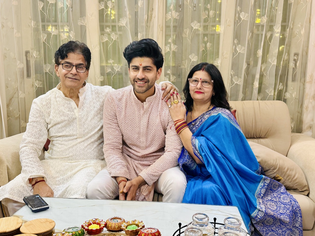 “Playing Dev brought me closer to my parents,” says Abhishek Sharma as he opens about an emotional turning point